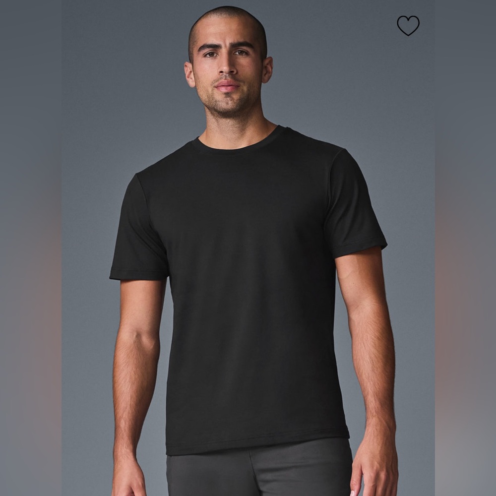 5TH RESTOCK ALO Yoga Men’s “Conquer Reform” T-Shirt (M) *BESTSELLER*
